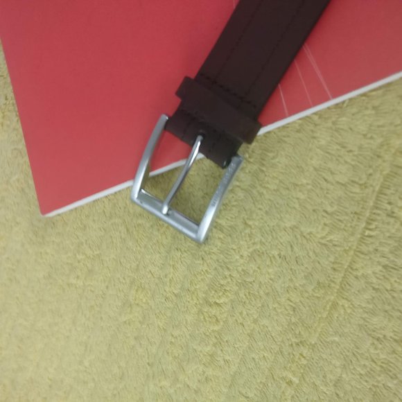 HUGO BOSS Leather Belt, 100%Leather, Leather Upper Leather Lining 44" Long - Picture 4 of 10